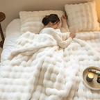 Luxury Faux Fur Throw Blanket for Bed and Sofa