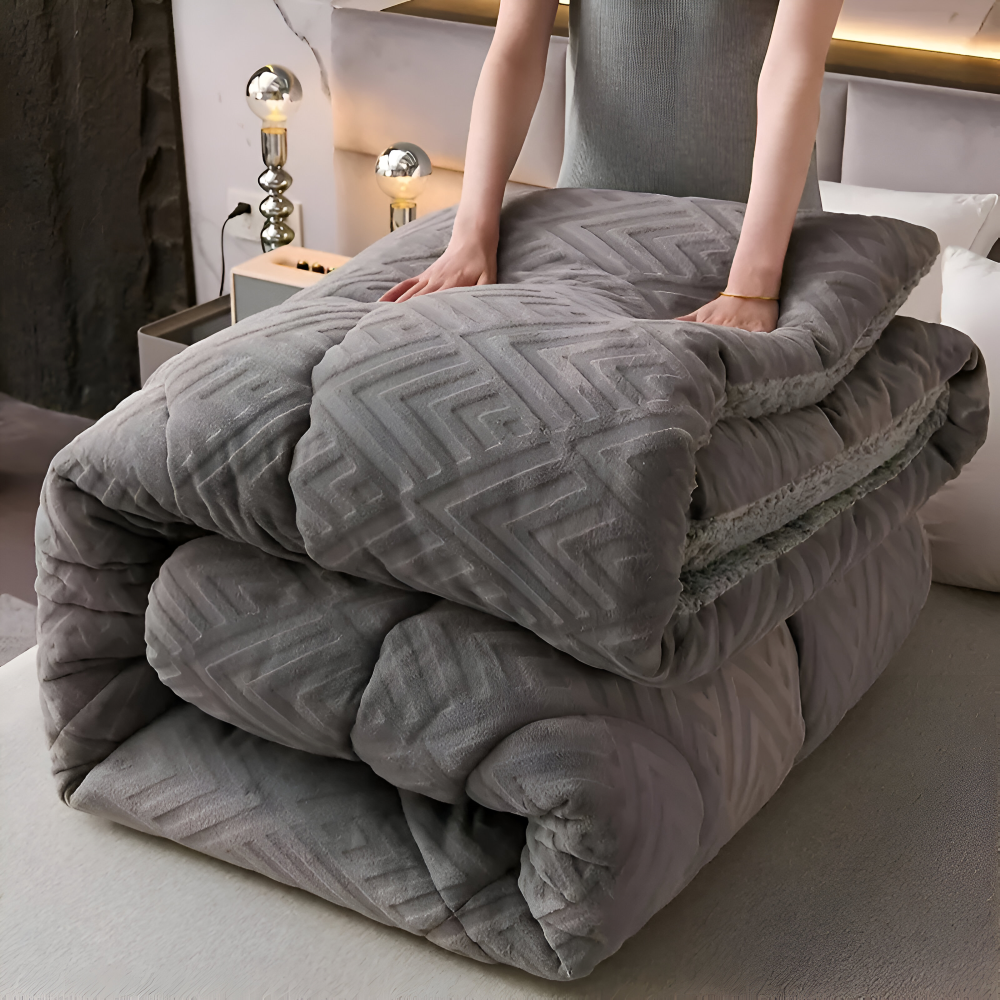 Reversible Plush Fleece Duvet Blanket for All Seasons